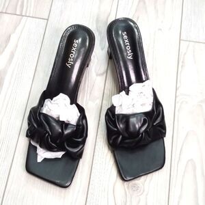 (63-3898) Sexrosly Heels Sz 41 (10.5)